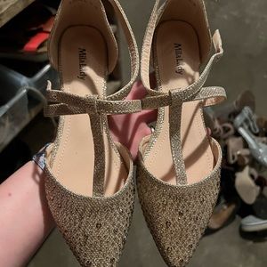 COPY - Womens shoes! 6-6 1/2. All lightly used or never worn